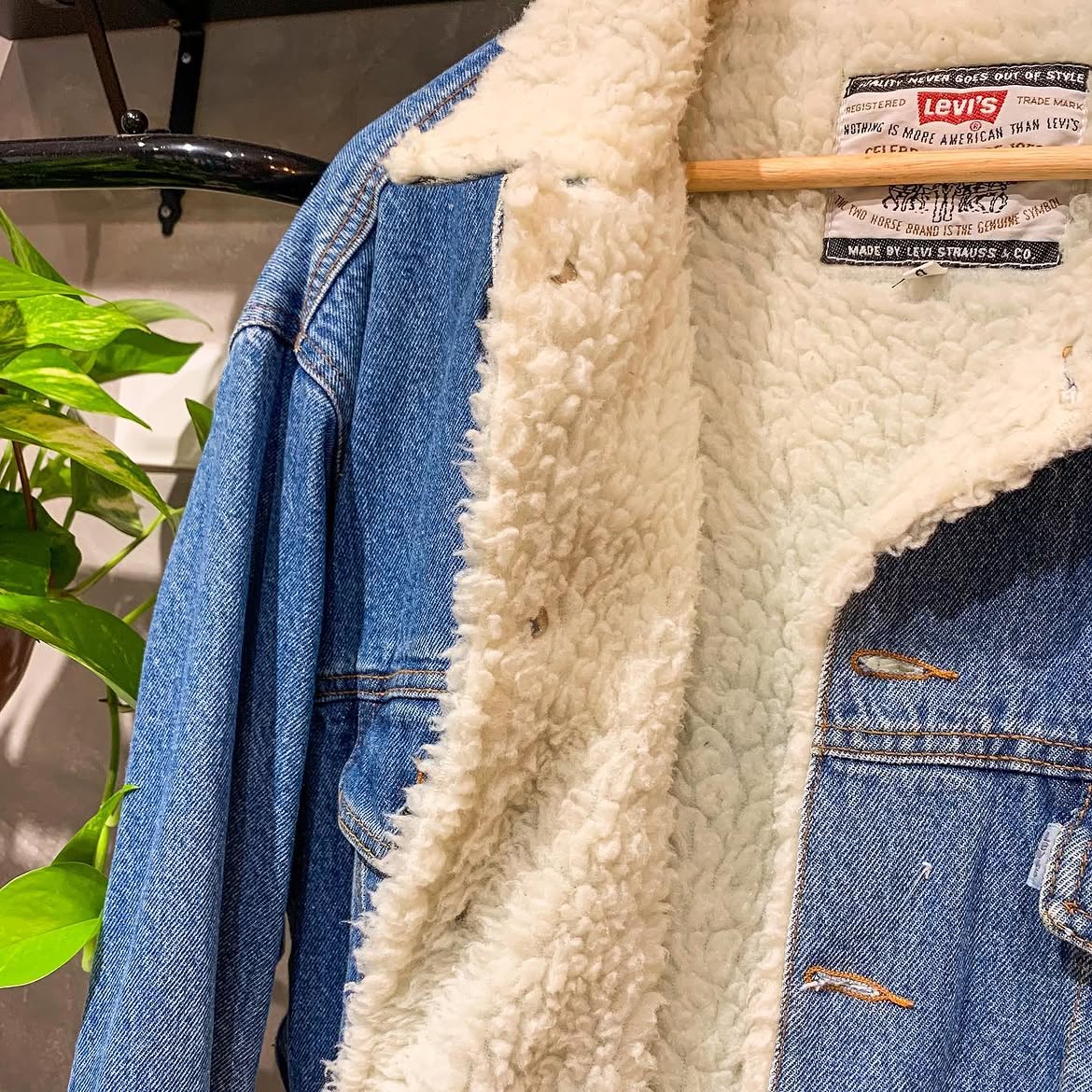 Jaqueta Jeans Com Gola